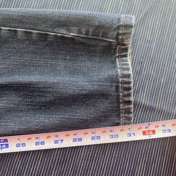 Levi's 511 Jeans Mens 34x31 Slim Fit Stretch Denim Classic Modern Casual - Picture 12 of 16